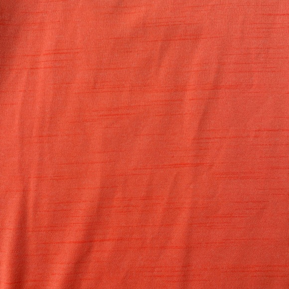 Gently worn men’s Under Armour polo - Picture 4 of 5